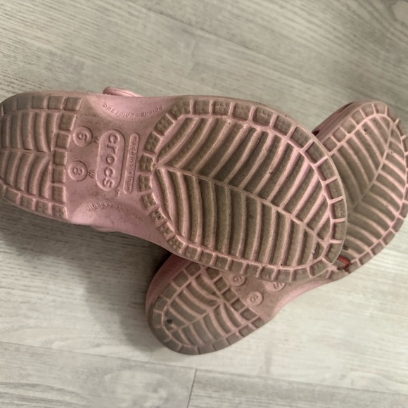 CROCS Pink - Picture 3 of 3